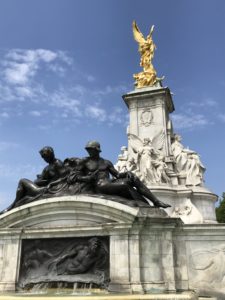 Fountain, Buckingham Palace, London
